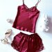 Pijama dama ieftina cu aspect satinat